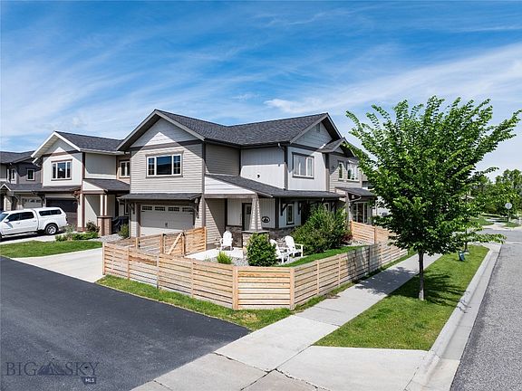 5th image of 3012 Cattail St
