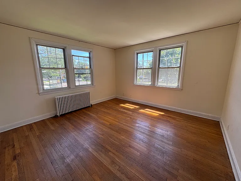 148-35 Bayside Ave #3D — Photo 3