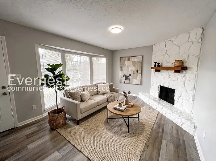 5536 Cheryl Dr — Photo 6