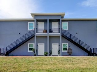 451 45th St E, Palmetto, FL 34221