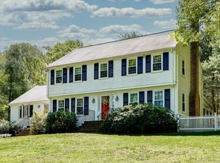 28 Cedar Hill Rd, Dover, MA 02030