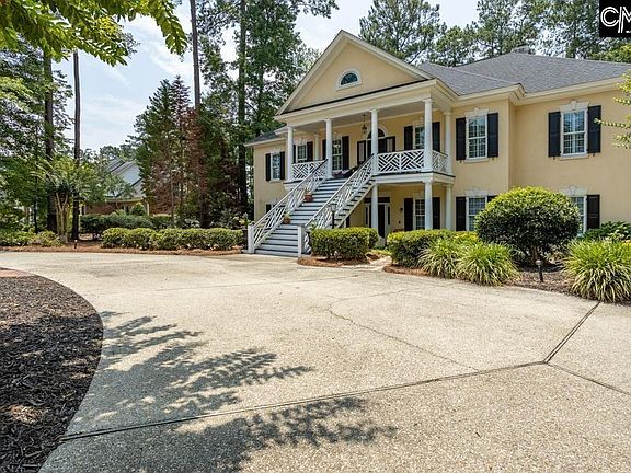2nd image of 305 Redbay Rd