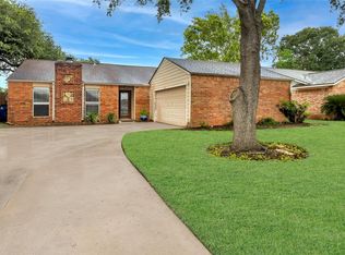 625 S Remington Dr, Angleton, TX 77515
