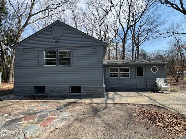 305 Cherry St, Jackson, NJ 08527