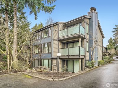 1804 N 105th Street #202, Seattle, WA, 98133