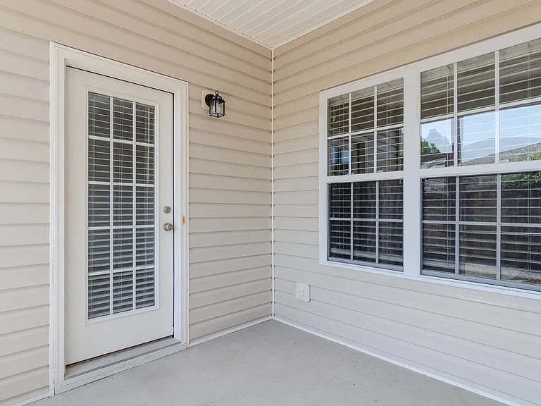 6464 Bradbury Ct — Photo 21