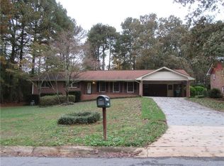 5674 Four Winds Dr, Lilburn, GA