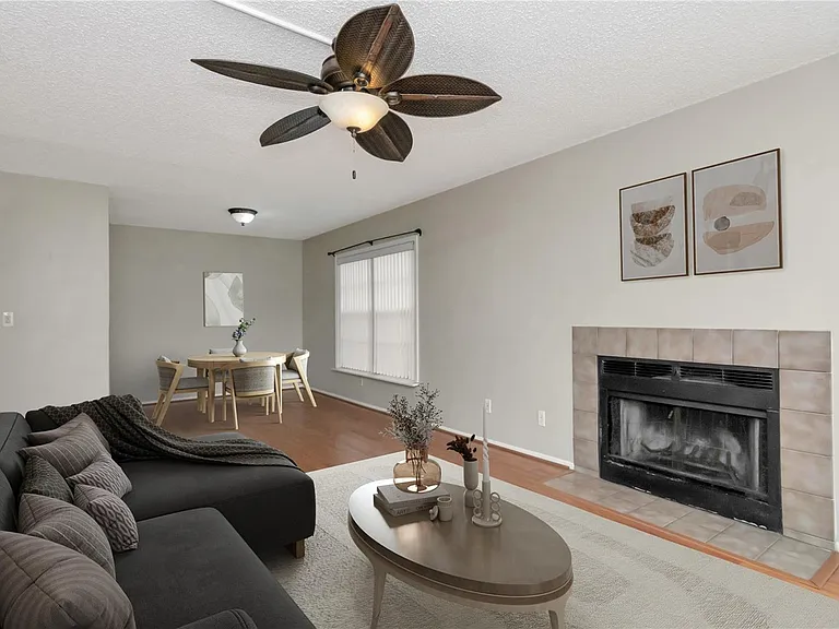 3455 Countryside Blvd #31 — Photo 5
