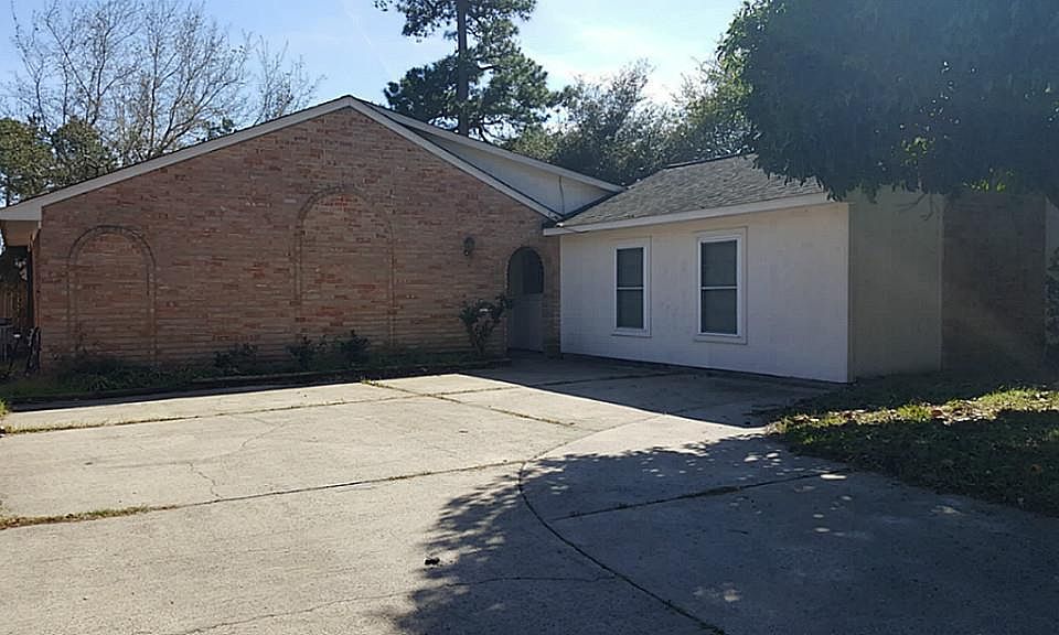 1st image of 18706 Twigsworth Ln