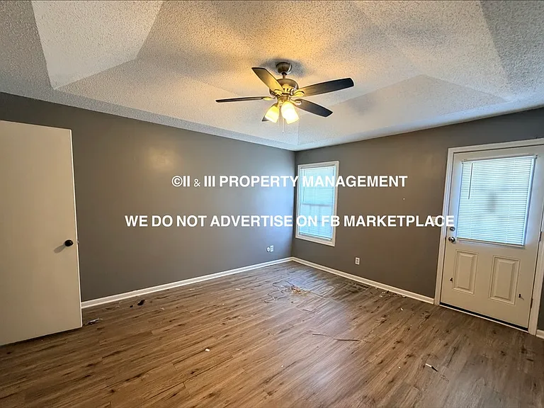14011 Dunbar Ct — Photo 11