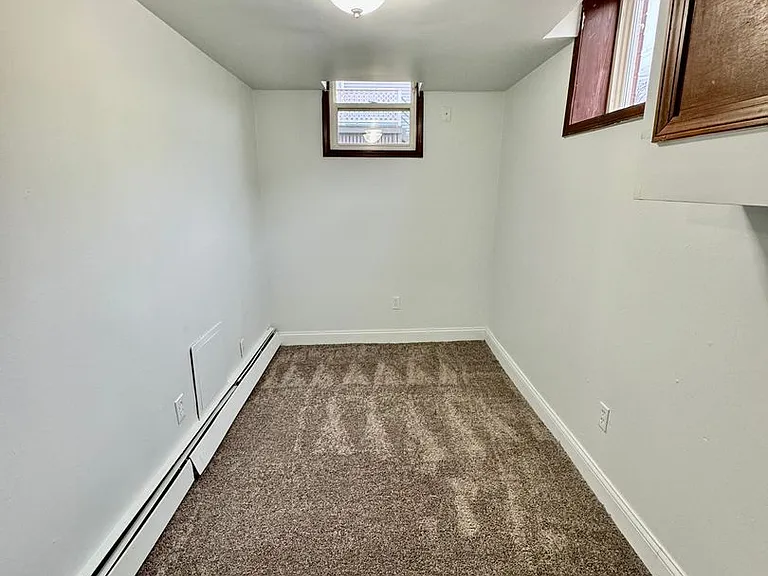 604 Pearl St — Photo 20