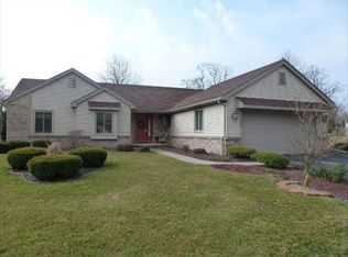 7005 Streamview Dr, Lambertville, MI 48144