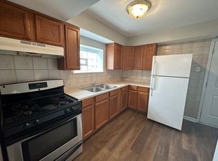 1037 Moss St, Hammond, IN 46320