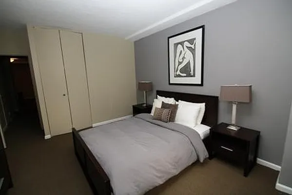 Rented by Global Realty Opportunities | media 49