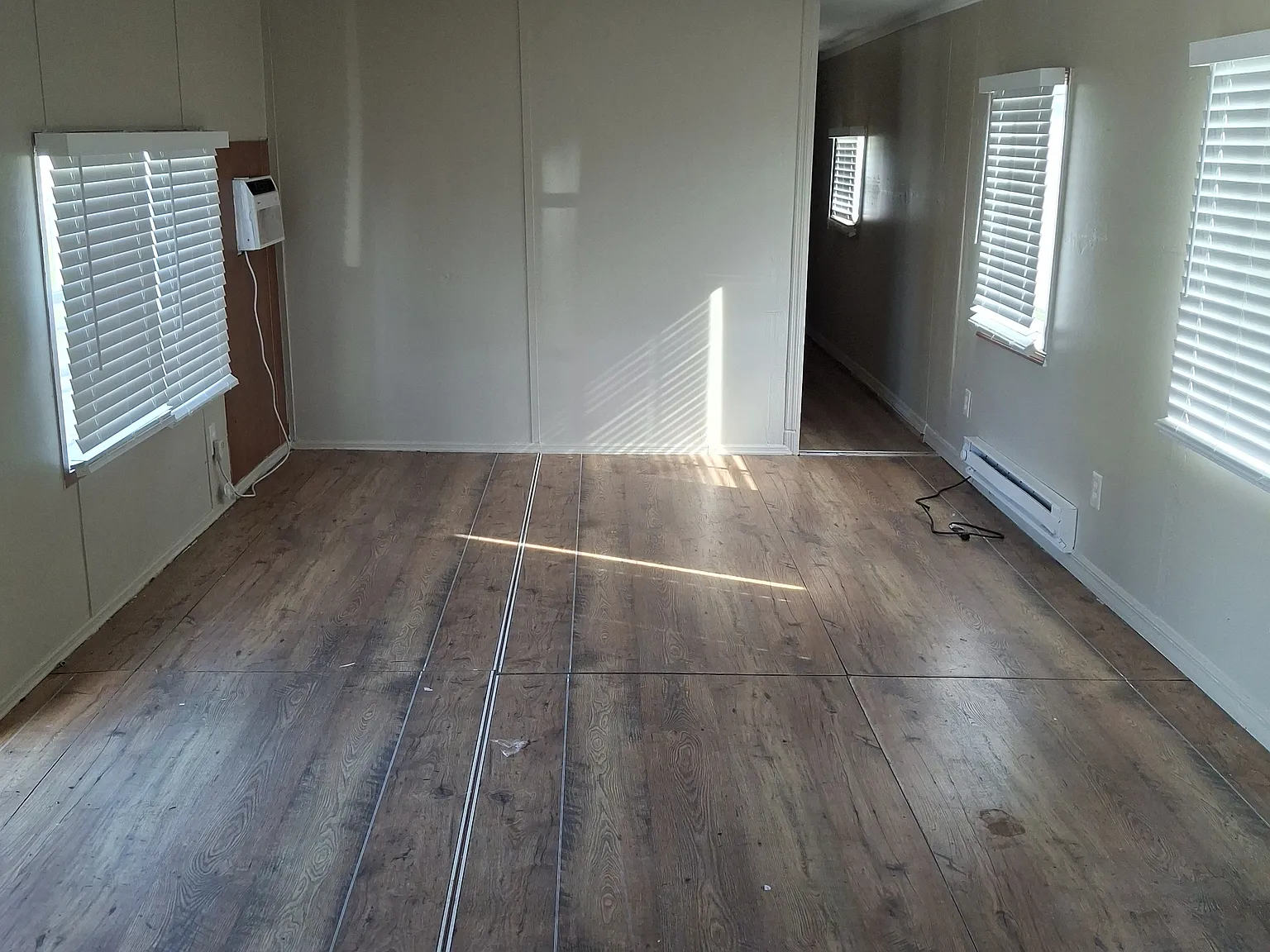 3 bed, $1,300 — Photo 3