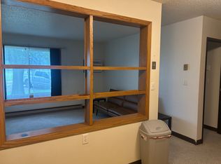 601 Main St, Finley, ND 58230