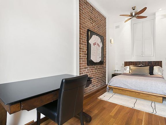 3rd image of 27 W 82nd St APT 2B