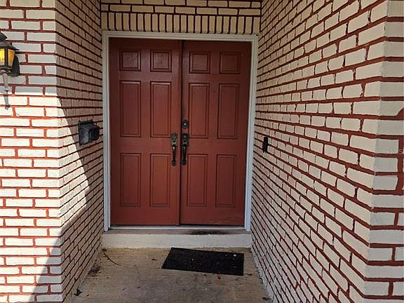 4th image of 3289 SHERINGHAM ROAD
