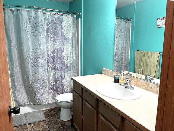 4th image of 606 Wheatland Ct