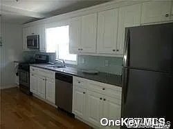 2 bed, 2.0 bath, 900 sqft, $3,000 — Photo 4