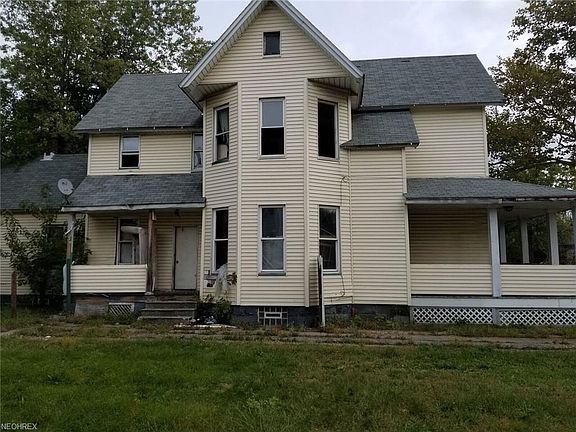 4th image of 6001 Whittier Ave