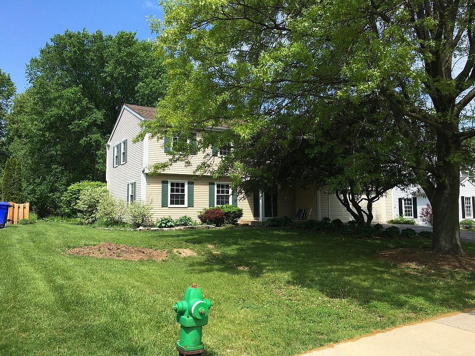 847 Woodland Hills Rd, Batavia, IL 60510 Zillow