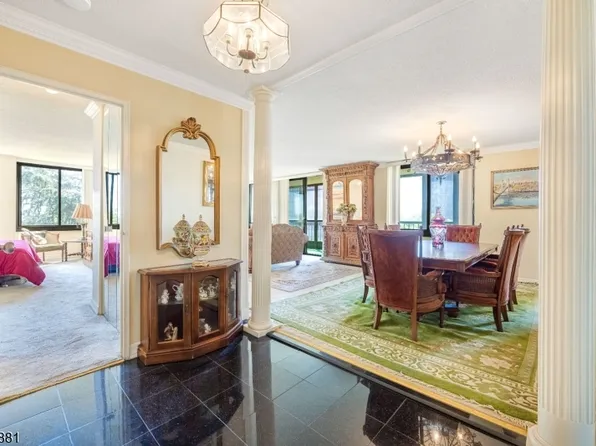 200 Winston Dr-C0109, Cliffside Park Boro, NJ 07010