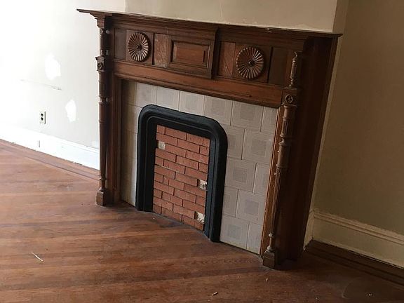 4th image of 863 Sterling Pl APT 3