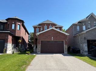 1876 Lamstone St, Innisfil, ON L9S 4Z8