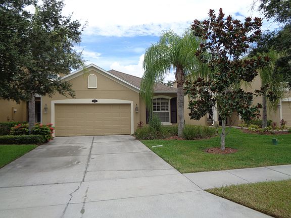 2nd image of 3178 Arden Cir #3178