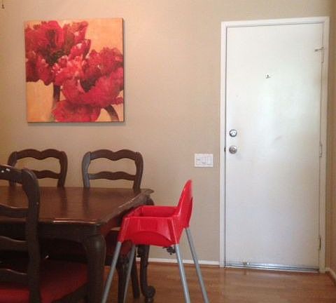 dining room table 