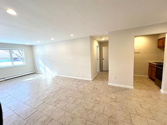 2nd image of 244 West St #5A