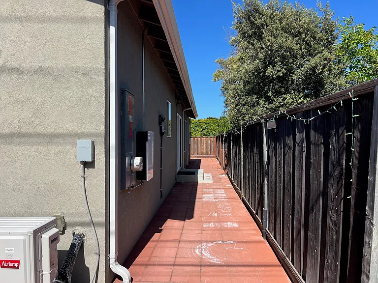 1410 S Bernardo Ave #A — Photo 6