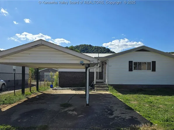 5207 Church Dr, Charleston, WV 25306