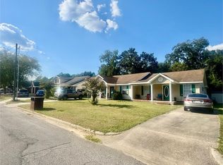 423 E Spring St, Dothan, AL 36303