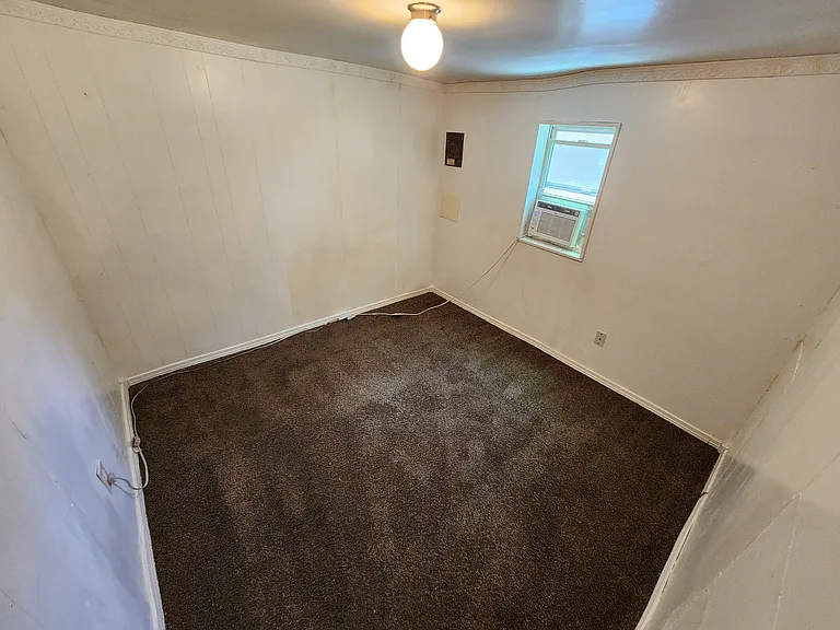 821 N Highland St #C — Photo 6