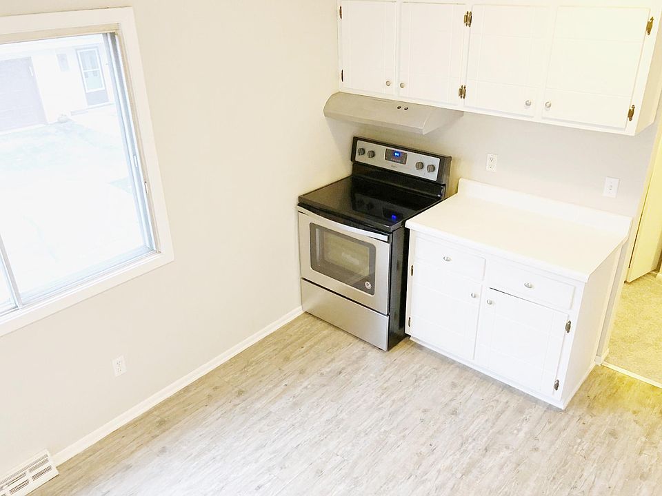 1st image of 2354 Dorland Ln