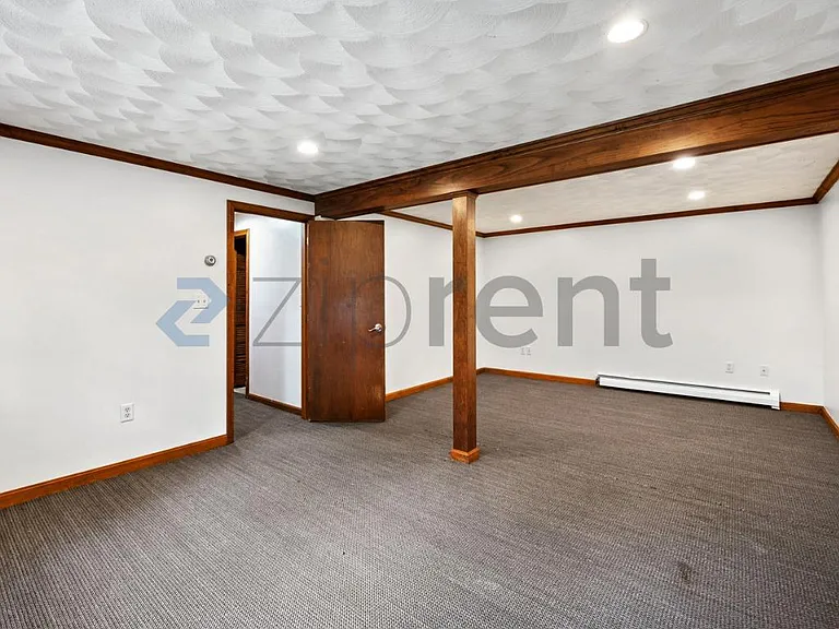 174 Fox Hill Rd — Photo 31