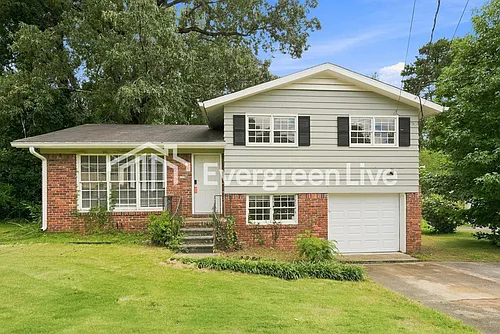 1021 Hagwood Rd Photo 1
