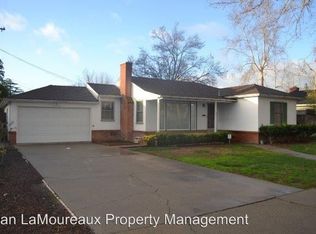 6 Casa Linda Dr, Woodland, CA
