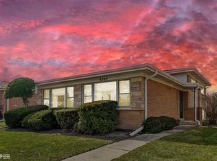 8508 Saint Louis Ave, Skokie, IL