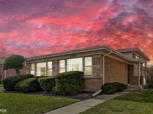 8508 Saint Louis Ave, Skokie, IL 60076