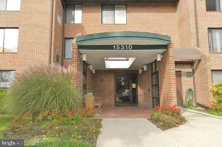 1st image of 15310 Beaverbrook Ct #89-3G
