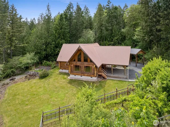 42323 22nd Avenue E, Eatonville, WA 98328