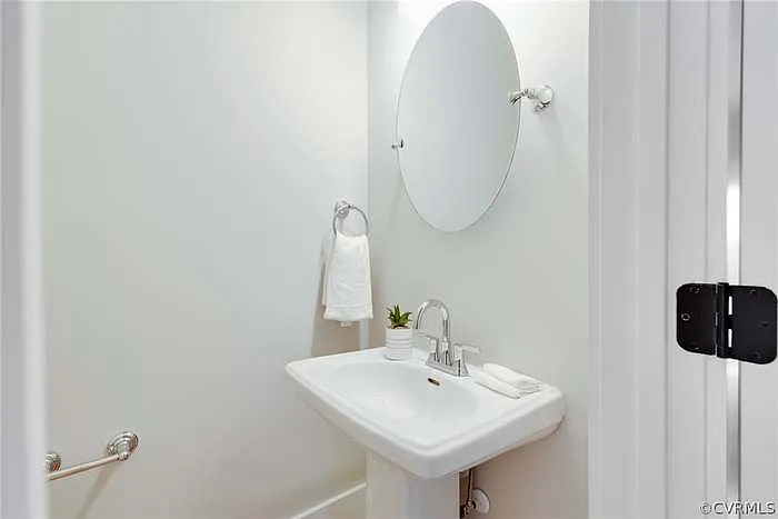 First floor, 1/2 bathroom.