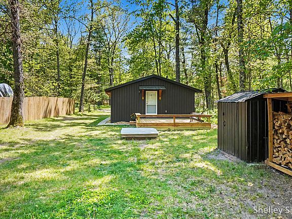 4th image of 2471 W Wolf Lake Blvd