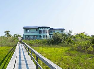 3 Waters Edge Dr, Westhampton Beach, NY 11978