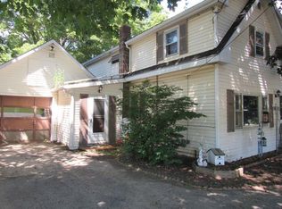 25 Plymouth Rd, Carmel, ME 04419