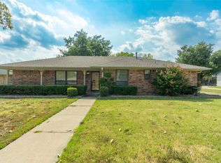 110 Oak Glen Dr, Greenville, TX 75402