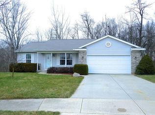 737 Cashew Ct NW, Grand Rapids, MI 49504